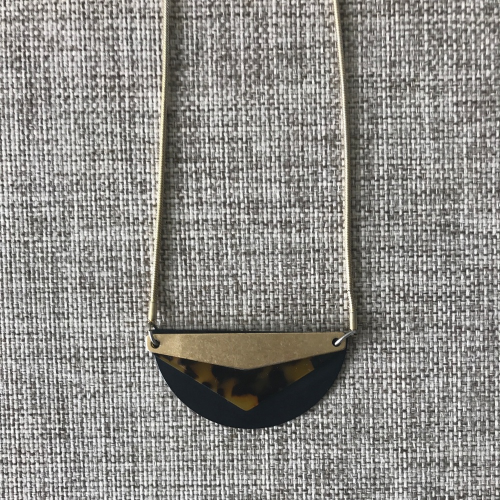 Madewell Tortoise Pendant Necklace